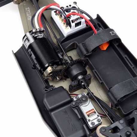 TLR Eight-XT/XTE 1/8 4WD Nitro/Electric Truggy Race Kit