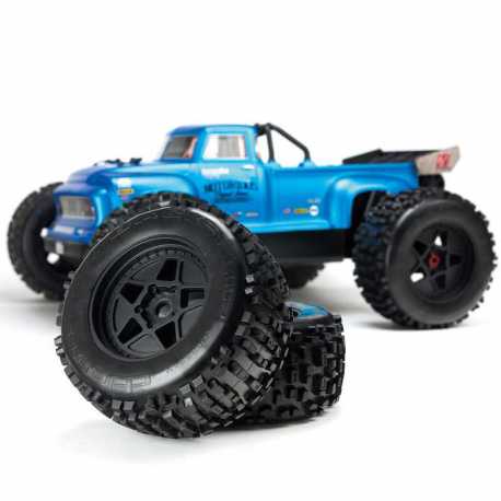 1/8 NOTORIOUS 6S V5 4WD BLX Stunt Truck with Spektrum Firma RTR, Black