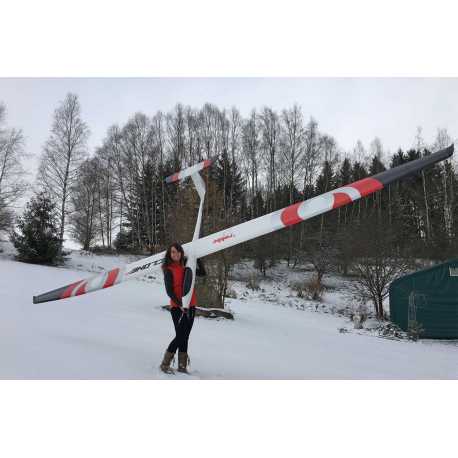 Robbe Modellsport Cyclone XT 6.2m PNP con fuselaje GRP, alas de 4 partes con tablones obeche