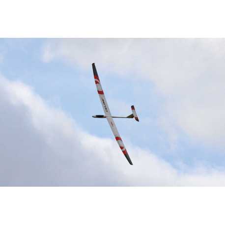Robbe Modellsport Cyclone XT 6.2m PNP con fuselaje GRP, alas de 4 partes con tablones obeche