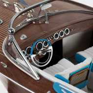 Barco Runabout italiano 1:10 2