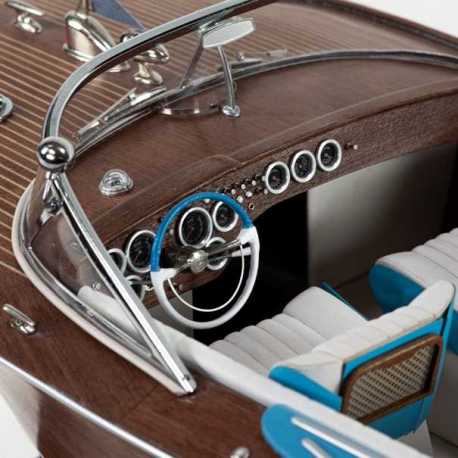 Barco Runabout italiano 1:10