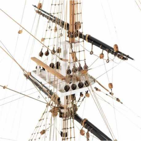 Barco HMS Bounty 1:60