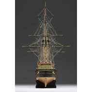 Barco HMS Vanguard 1:72 2