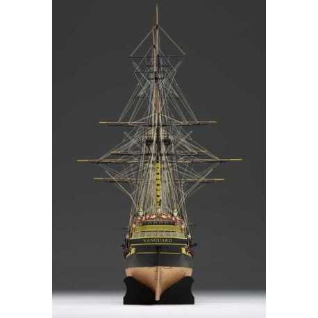 Barco HMS Vanguard 1:72