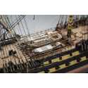 Barco HMS Vanguard 1:72
