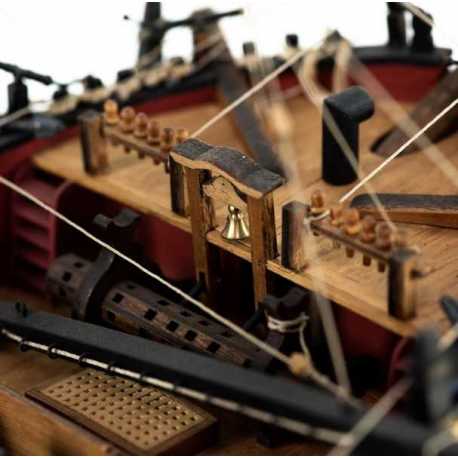 Barco HMS Granado 1:64