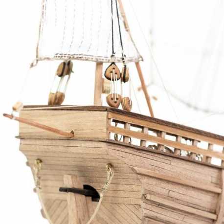 Barco carabeala pinta 1:65
