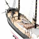 Barco Cazador Q-Ship 1:60