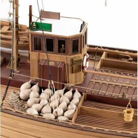 Barco pesquero Fifie 1:32