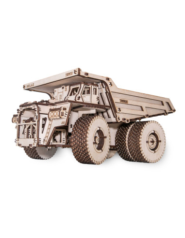 Camión BELAZ 75600 307 piezas