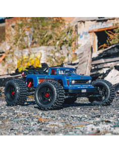 1/10 OUTCAST 4X4 4S V2 BLX Stunt Truck RTR 2