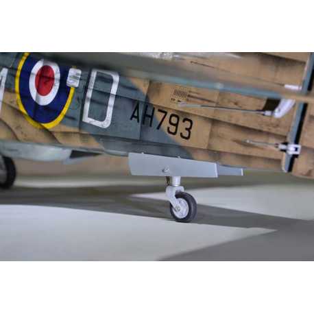 P40 WARHAWK GP/EP 35-55CC SCALE 18% ARF