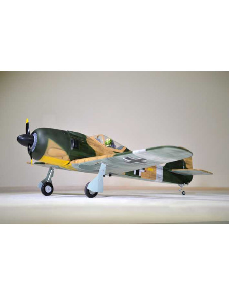 FOCKE WULF 1,4m - 55'' W/Electric Retract ARF .46 -.55