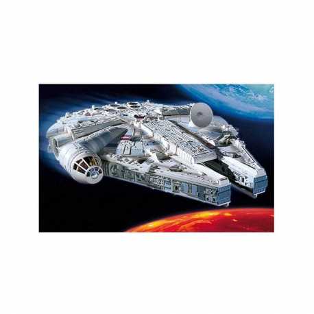 Maqueta de plástico con accesorios Star Wars Millennium Falcon escala 1:72 Revell