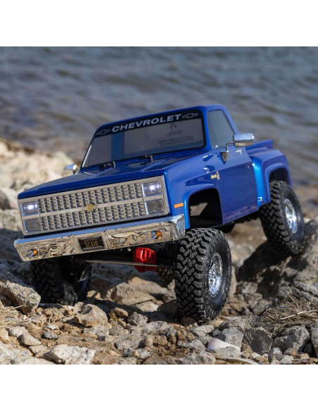 1/10 SCX10 III Base Camp 1982 Chevy K10 4X4 RTR, Blue