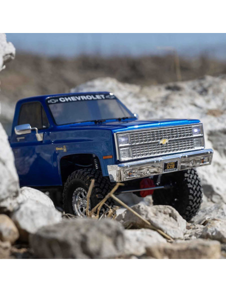 1/10 SCX10 III Base Camp 1982 Chevy K10 4X4 RTR, Blue