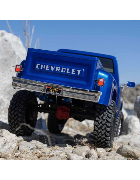 1/10 SCX10 III Base Camp 1982 Chevy K10 4X4 RTR, Blue