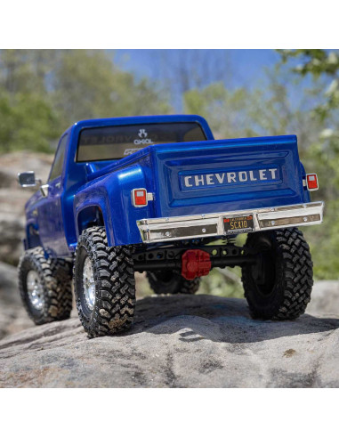 1/10 SCX10 III Base Camp 1982 Chevy K10 4X4 RTR, Blue