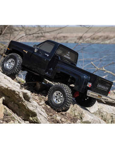 1/10 SCX10 III Base Camp 1982 Chevy K10 4X4 RTR, Black