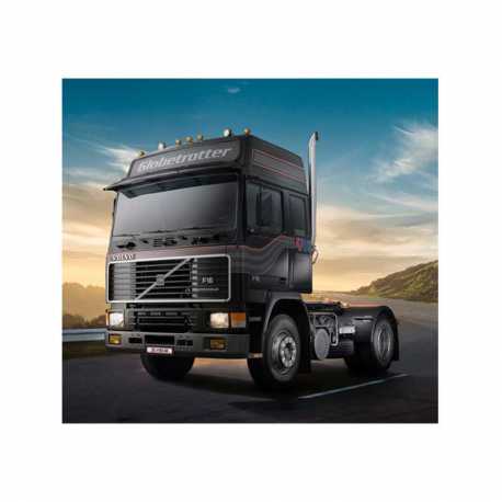 Maqueta de plástico Italeri: Camión Volvo F16 Globetrotter. Escala 1:24