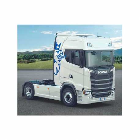 Camión Scania 770S V8 White Cab. Escala 1:24