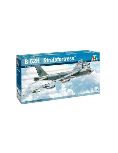 Avión B-52H Stratofortress. Escala 1:72 2