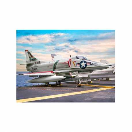 Avión A-4 E/F/G Skyhawk. Escala 1:48