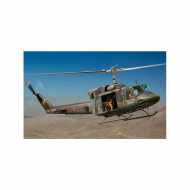 Helicóptero AB 212/UH-1N. Escala 1:48