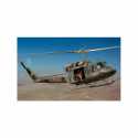 Helicóptero AB 212/UH-1N. Escala 1:48