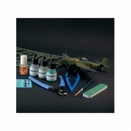 Set de modelismo Avión Ju 87 B Stuka. Escala 1:72