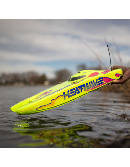 Blackjack 24" V2 Catamaran Brushless: RTR, Heat Wave Visual