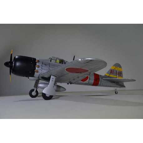 ZERO A6M 1,72m 68" W/Electric Retract 20-26cc ARF