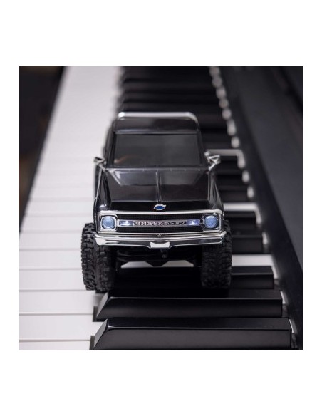 1/30 SCX30 Chevrolet K10 4X4 RTR Brushed Rock Crawler (Battery & Charger Included) Black