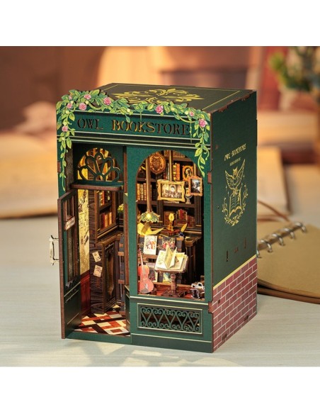 Book Nook Librería "Owl Bookstore" con 88 piezas.